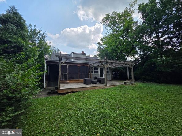 3120 Greenway Boulevard, Falls Church VA 22042