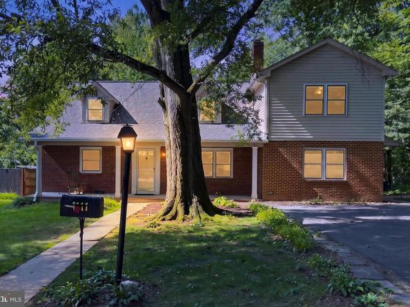 1111 Kennedy, Falls Church VA 22046