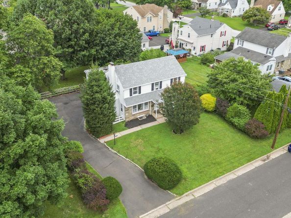 2111 Rush Road, Abington PA 19001