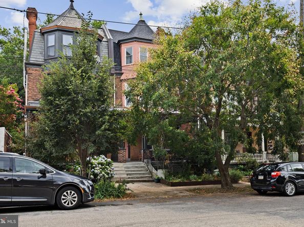 4810 Florence Avenue, Philadelphia PA 19143