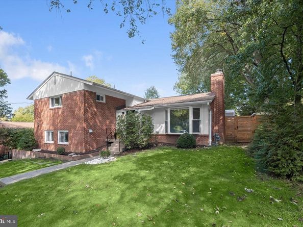 5007 Elsmere Place, Bethesda MD 20814