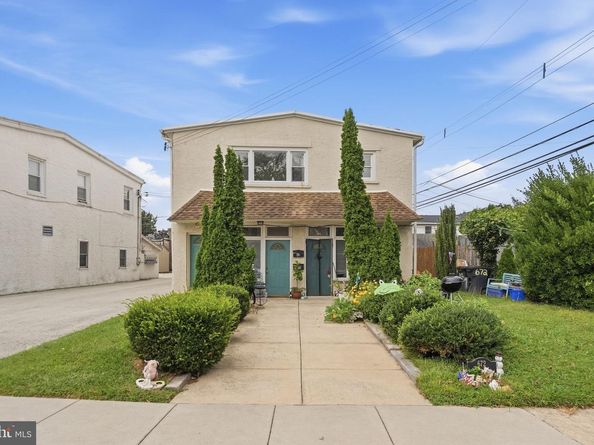 672 Colwell Road, Woodlyn PA 19094