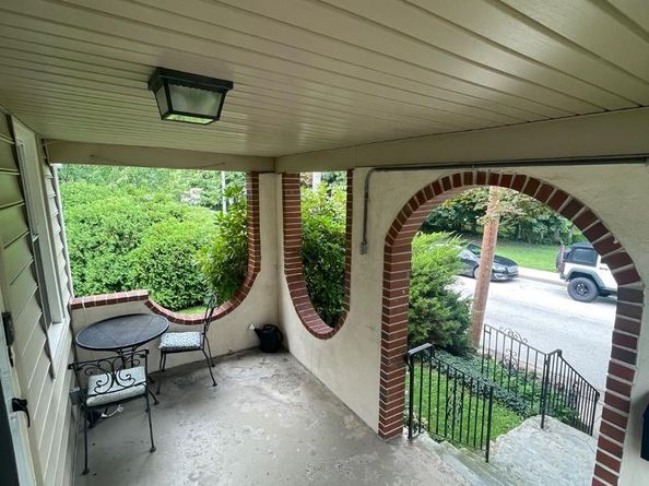 322 Woodland Avenue, Ambler PA 19002