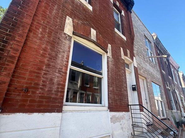 2630 Earp Street, Philadelphia PA 19146
