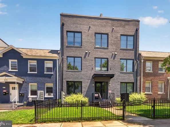217 20TH Street NE 2, Washington DC 20002