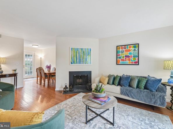 2808 S Wakefield Street C, Arlington VA 22206