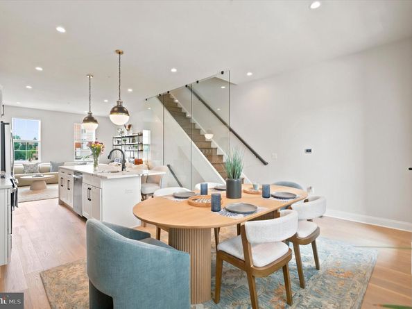 4030 Marilyn Drive, Philadelphia PA 19131