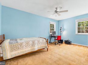 1980 Terwood Road, Huntingdon Valley PA 19006