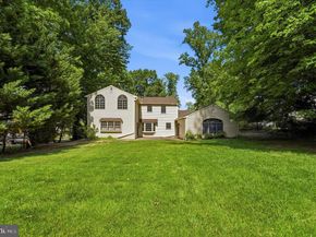 1980 Terwood Road, Huntingdon Valley PA 19006