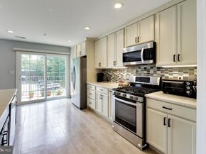 11830 Breton Court 23B, Reston VA 20191