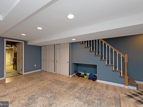 621 Benson Street, Philadelphia PA 19111