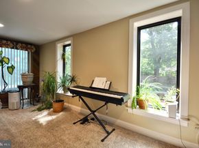 3913 Bradford Road, Huntingdon Valley PA 19006