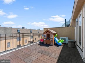 120 Dickinson Street E, Philadelphia PA 19147