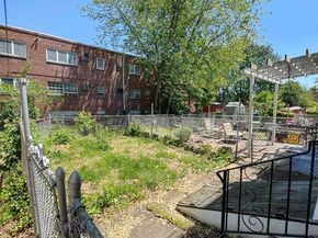 629 Fanshawe Street, Philadelphia PA 19111