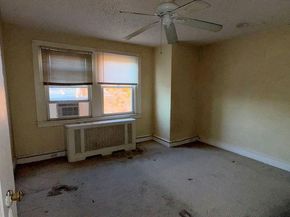 629 Fanshawe Street, Philadelphia PA 19111
