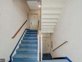 7717 Inversham Drive 116, Falls Church VA 22042
