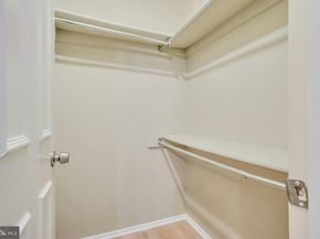 7717 Inversham Drive 116, Falls Church VA 22042