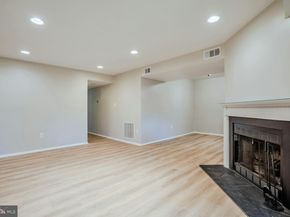 7717 Inversham Drive 116, Falls Church VA 22042