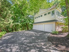 686 Limehouse Road, Wayne PA 19087