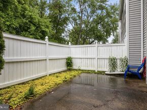 679 Rose Hollow Drive, Yardley PA 19067