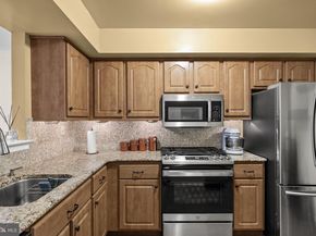 679 Rose Hollow Drive, Yardley PA 19067