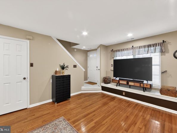 46 Rampart Drive, Chesterbrook PA 19087