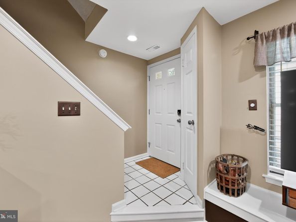 46 Rampart Drive, Chesterbrook PA 19087