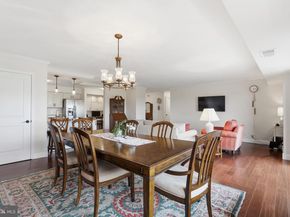 3800 Powell Lane 1219, Falls Church VA 22041