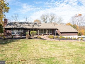 423 Brownsburg Road W, Newtown PA 18940