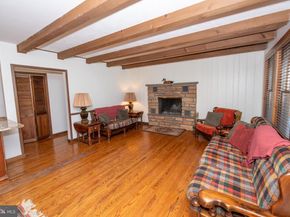 423 Brownsburg Road W, Newtown PA 18940