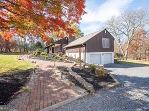 423 Brownsburg Road W, Newtown PA 18940