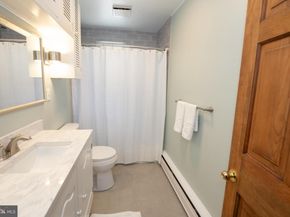 423 Brownsburg Road W, Newtown PA 18940