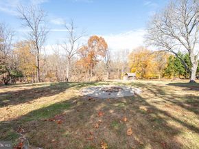 423 Brownsburg Road W, Newtown PA 18940