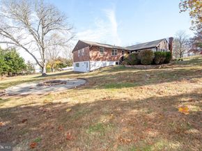 423 Brownsburg Road W, Newtown PA 18940