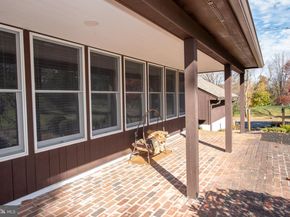 423 Brownsburg Road W, Newtown PA 18940
