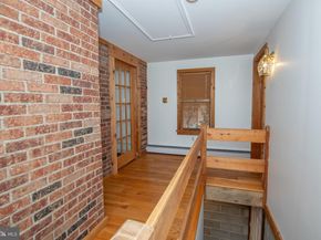 423 Brownsburg Road W, Newtown PA 18940