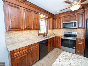 423 Brownsburg Road W, Newtown PA 18940