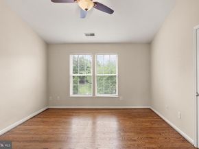 917 Rolfe Place, Alexandria VA 22314