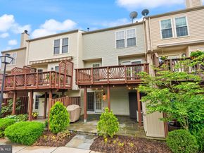 917 Rolfe Place, Alexandria VA 22314