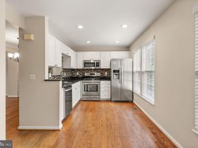 917 Rolfe Place, Alexandria VA 22314