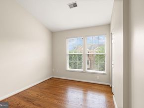 917 Rolfe Place, Alexandria VA 22314