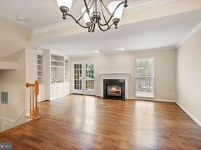 917 Rolfe Place, Alexandria VA 22314