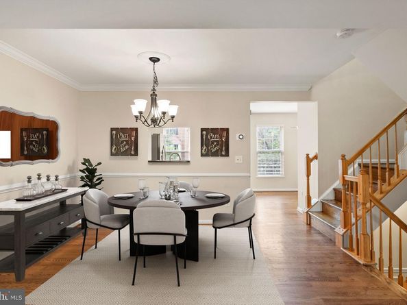 917 Rolfe Place, Alexandria VA 22314
