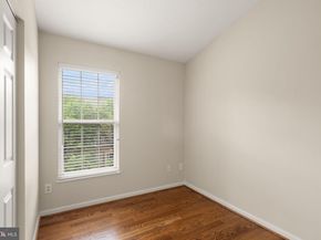 917 Rolfe Place, Alexandria VA 22314