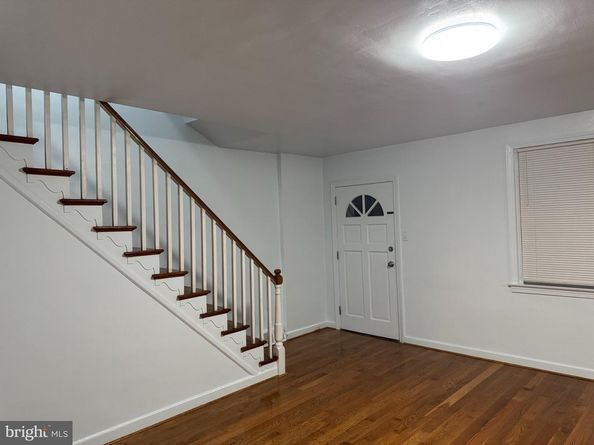 1109 Fanshawe Street, Philadelphia PA 19111