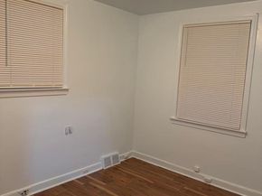 1109 Fanshawe Street, Philadelphia PA 19111