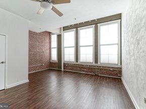 315 New Street 604, Philadelphia PA 19106