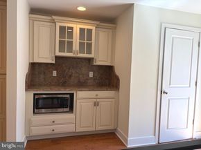 1007 S 7TH Street, Philadelphia PA 19147