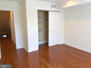 1007 S 7TH Street, Philadelphia PA 19147
