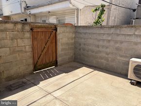 1007 S 7TH Street, Philadelphia PA 19147